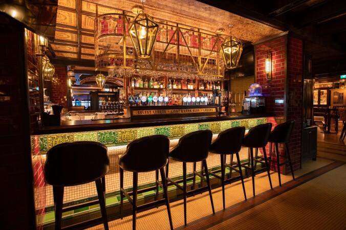 Best Sports Bars in Dublin - Murray's Bar