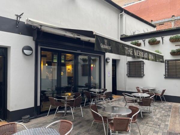 Best Sports Bars in Belfast - The Mermaid Inn