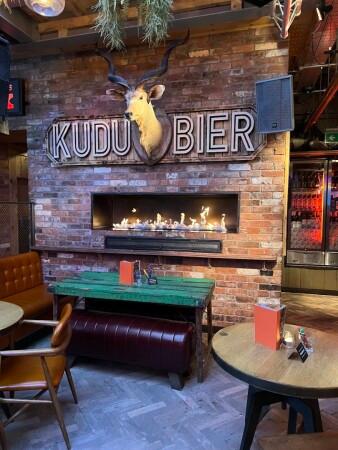 Best Sports Bars in Glasgow - Vic's