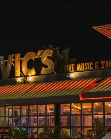 Best Sports Bars in Glasgow - Vic's