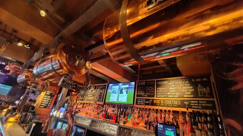 Best Sports Bars in Glasgow - Vic's