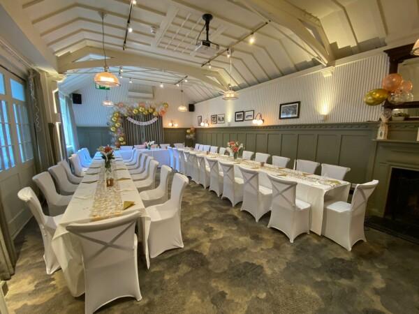 Les Meilleurs Bars à Ealing - Fox and Goose Hotel