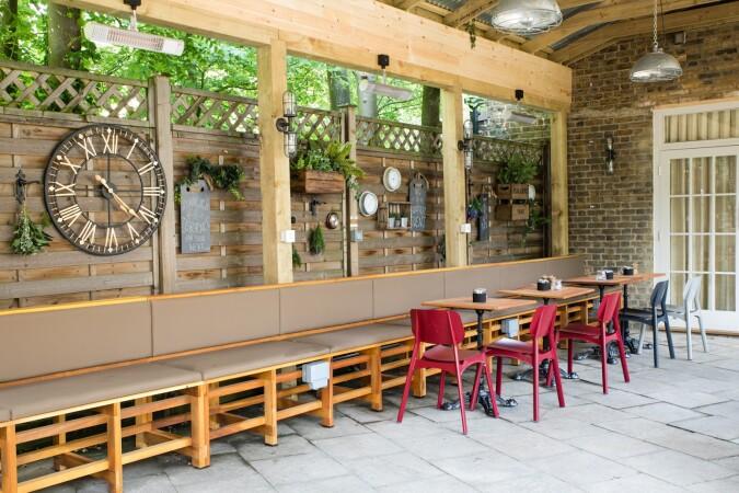 Les Meilleurs Bars à Ealing - Fox and Goose Hotel