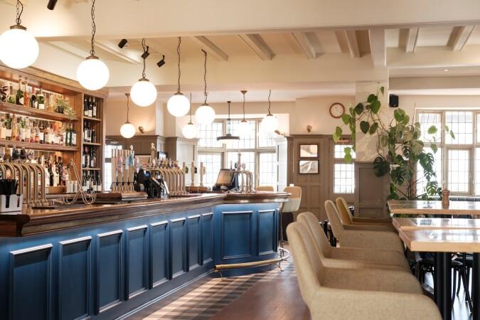 Les Meilleurs Bars à Ealing - Fox and Goose Hotel