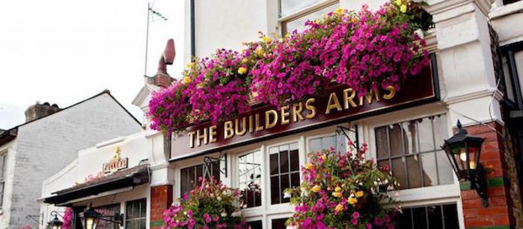 Best Sports Bars in Croydon - Builders Arms