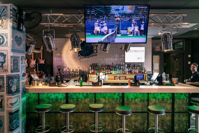Best Sports Bars in Berlin - Belushi's Mitte