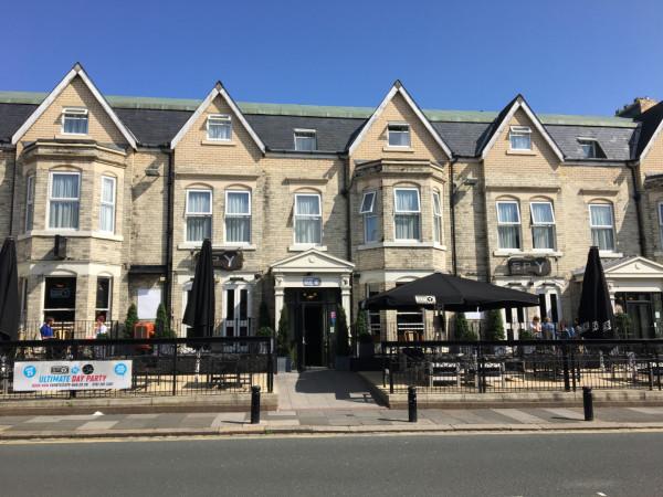 Best Sports Bars in Newcastle upon Tyne - Spy Bar Jesmond