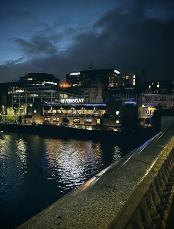 Best Sports Bars in Glasgow - Grosvenor Casino Glasgow Riverboat