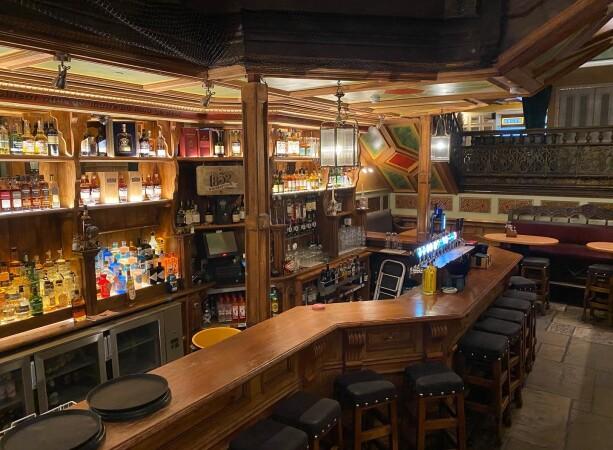 Best Sports Bars in Galway - The Skeff