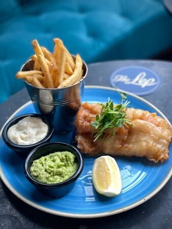 Best Sports Bars in Dublin - The Leopardstown Inn