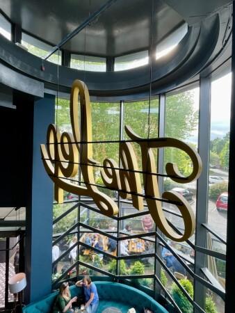 Best Sports Bars in Dublin - The Leopardstown Inn