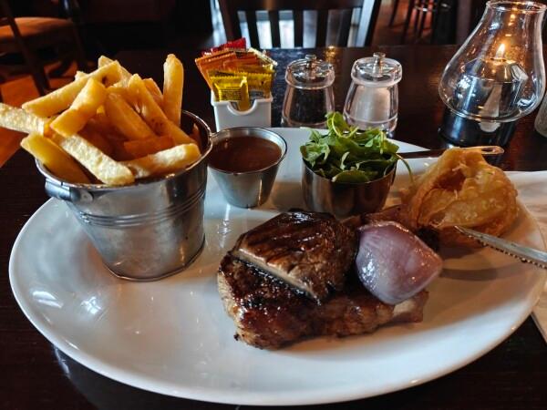 Best Sports Bars in Dublin - The Leopardstown Inn