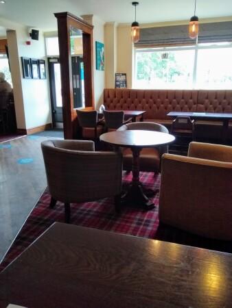 Best Sports Bars in Lincoln - Crown & Arrows (Lincoln)