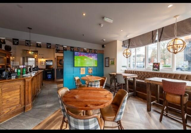 Best Sports Bars in Folkestone - Black Bull (Folkestone)