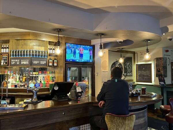 Best Sports Bars in Crewe - Four Eagles (Crewe)