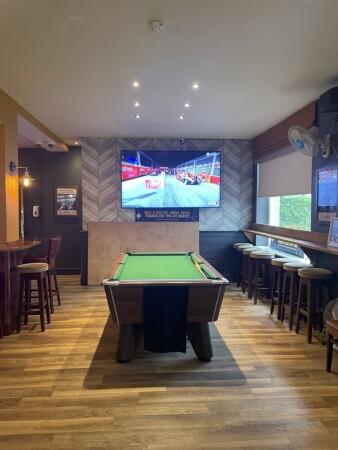 Les Meilleurs Bars à Chatham - Poachers Pocket (Chatham)