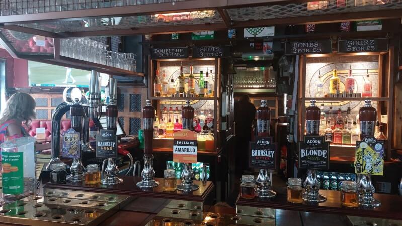 Best Sports Bars in Halifax - Upper George Hotel (Halifax)