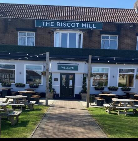 Best Sports Bars in Luton - Biscot Mill (Luton)