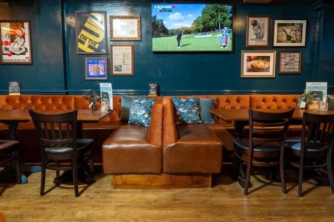 Best Sports Bars in Ipswich - Cock & Pye (Ipswich)