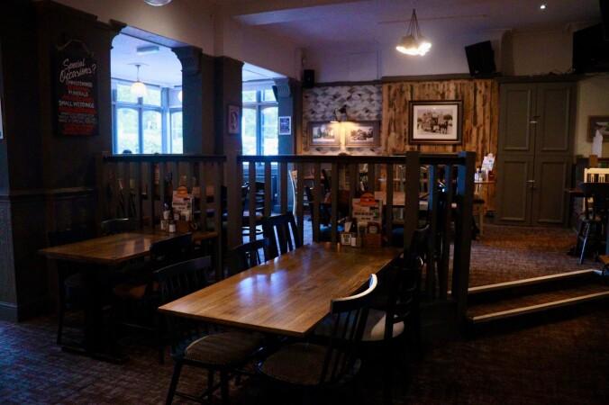 Best Sports Bars in Northampton - Whitehills (Northampton)