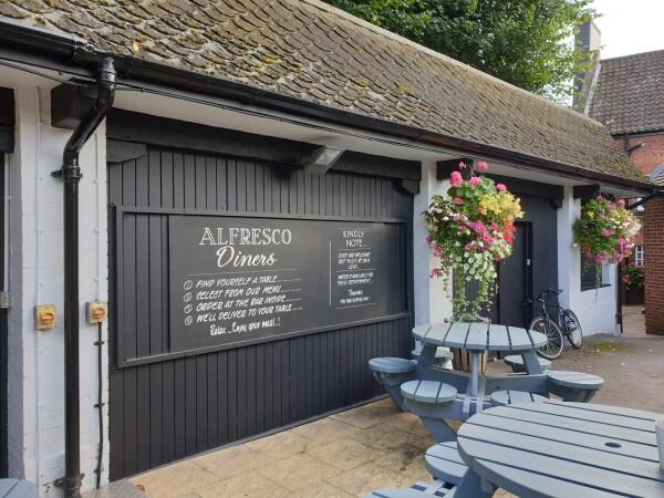 Best Sports Bars in Nottingham - Admiral Rodney (Nottingham)