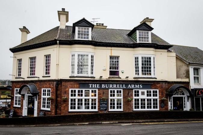 Best Sports Bars in Haywards Heath - Burrell Arms (Haywards Heath)