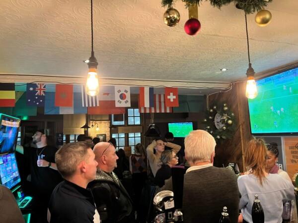 Best Sports Bars in Haywards Heath - Burrell Arms (Haywards Heath)