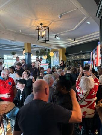 Best Sports Bars in New Malden - Earl Beatty (New Malden)