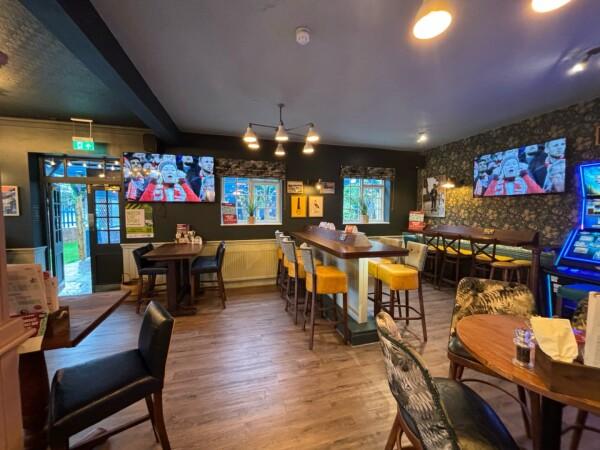 Best Sports Bars in Billericay - Inn on the Green (Billericay)