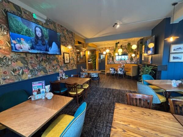 Best Sports Bars in Billericay - Inn on the Green (Billericay)