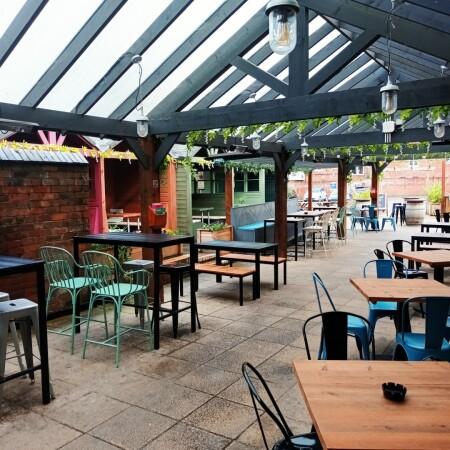 Best Sports Bars in Worcester - Talbot (Worcester)