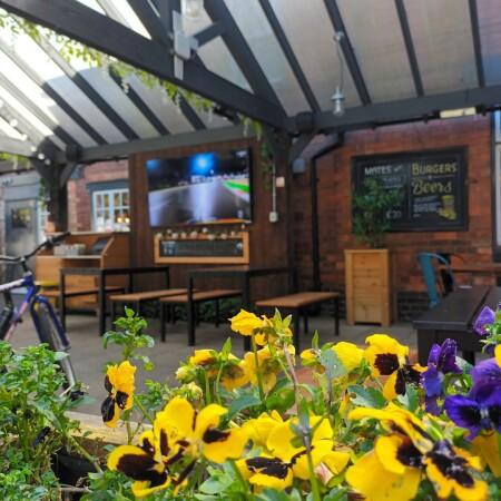 Best Sports Bars in Worcester - Talbot (Worcester)