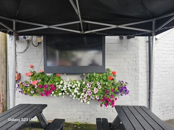 Best Sports Bars in Carlisle - Beehive (Carlisle)