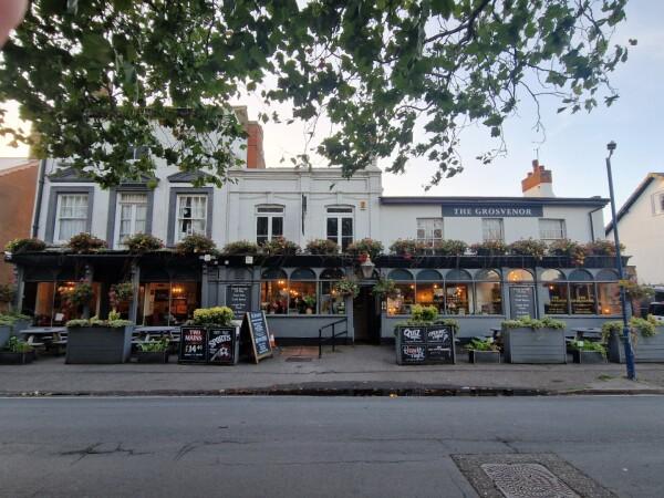 Beste Sportsbars in Felixstowe - Grosvenor (Felixstowe)