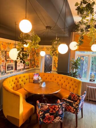 Best Sports Bars in Watford - Tudor Arms (Watford)