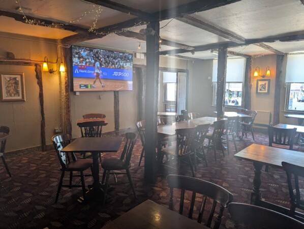 Beste Sportsbars in Romford - Golden Lion (Romford)