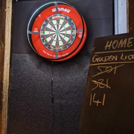 Beste Sportsbars in Romford - Golden Lion (Romford)