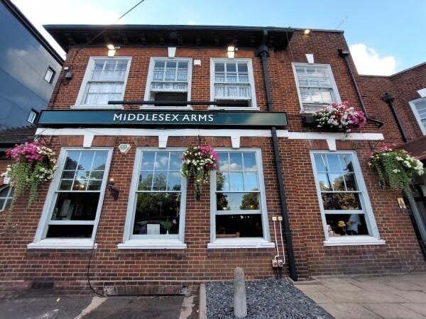 Best Sports Bars in Ruislip - Middlesex Arms (Ruislip)