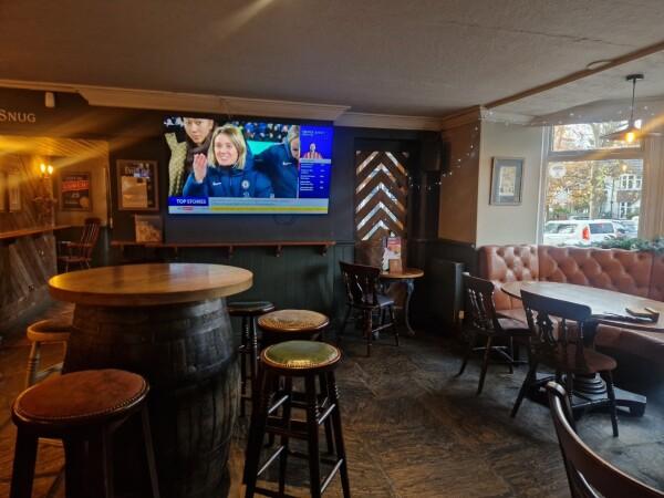 Best Sports Bars in Leeds - New Inn (Leeds)