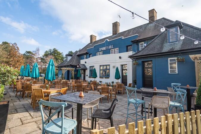 Beste Sportsbars in Northampton - Spinney Hill (Northampton)