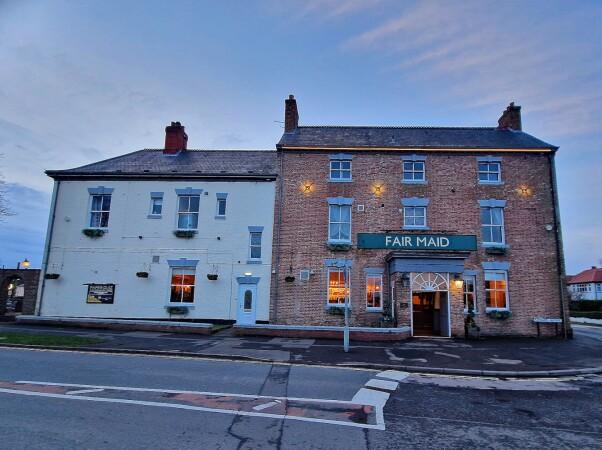 Best Sports Bars in East Riding Yorkshire - Fair Maid (Cottingham)