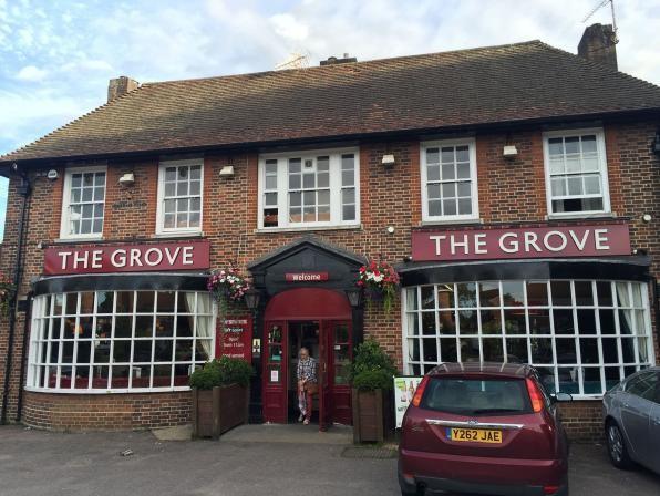 Best Sports Bars in Welwyn Garden City - Grove (Welwyn Garden City)