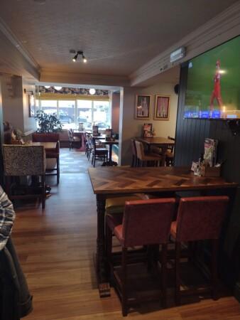 Best Sports Bars in Bedford - Anchor (Bedford)