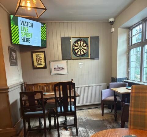 Best Sports Bars in South Glamorgan - Black Griffin Inn (Lisvane)