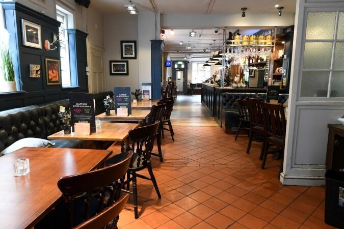 Best Sports Bars in Cambridge - Baron Of Beef (Cambridge)