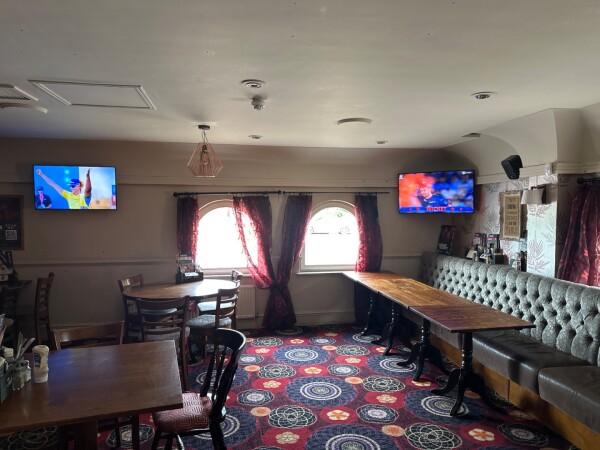 Best Sports Bars in Peterborough - Crab & Winkle (Peterborough)