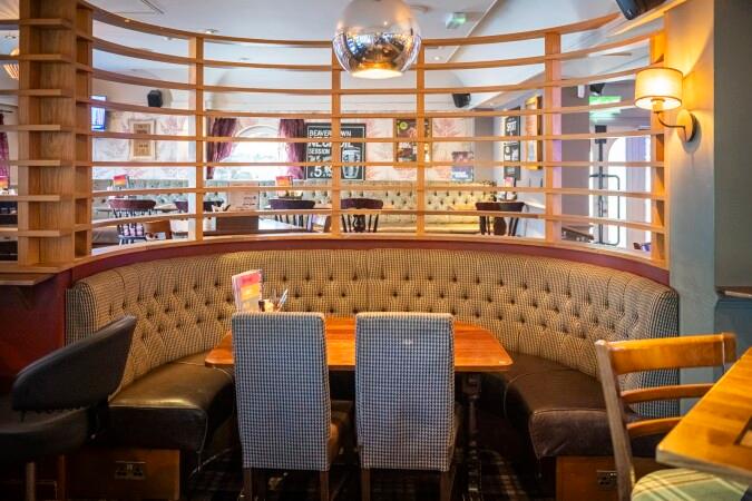 Best Sports Bars in Peterborough - Crab & Winkle (Peterborough)