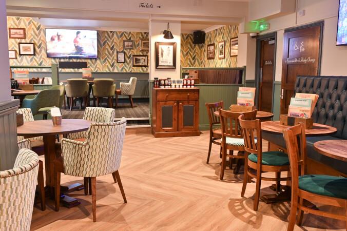 Best Sports Bars in Abingdon - Roaring Raindrop (Abingdon)