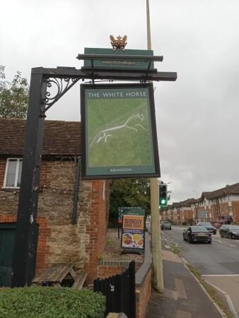 Best Sports Bars in Abingdon - White Horse (Abingdon)