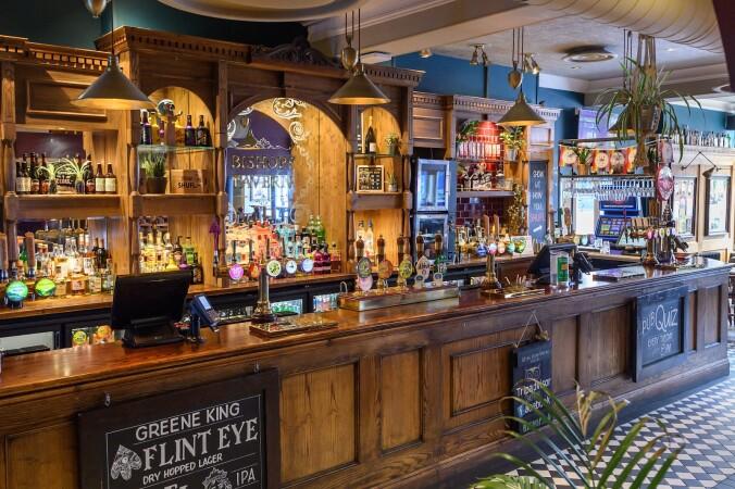Best Sports Bars in Bristol - Bishops Tavern (Bristol)